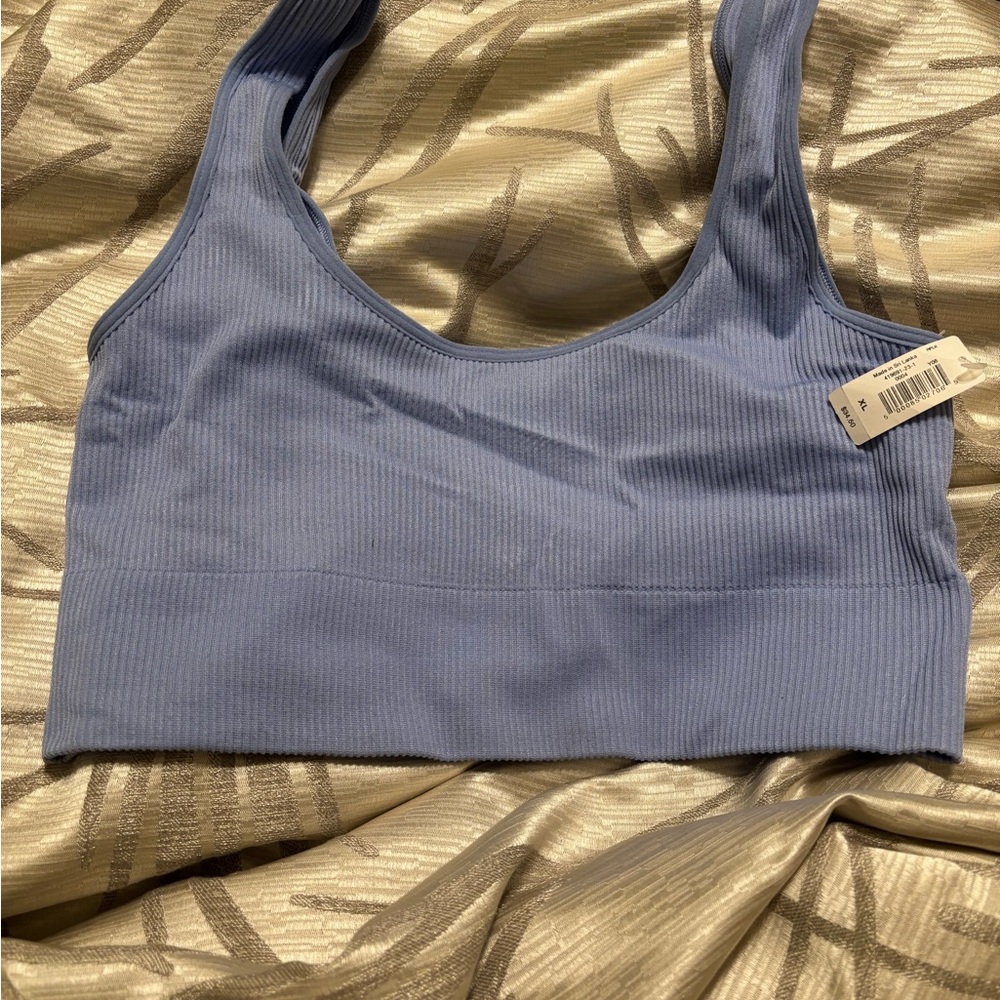 NWT GAP Seamless Ribbed XL Bralette Bundle in Periwinkle,Lavender,Pink,& Rose - Picture 2 of 10